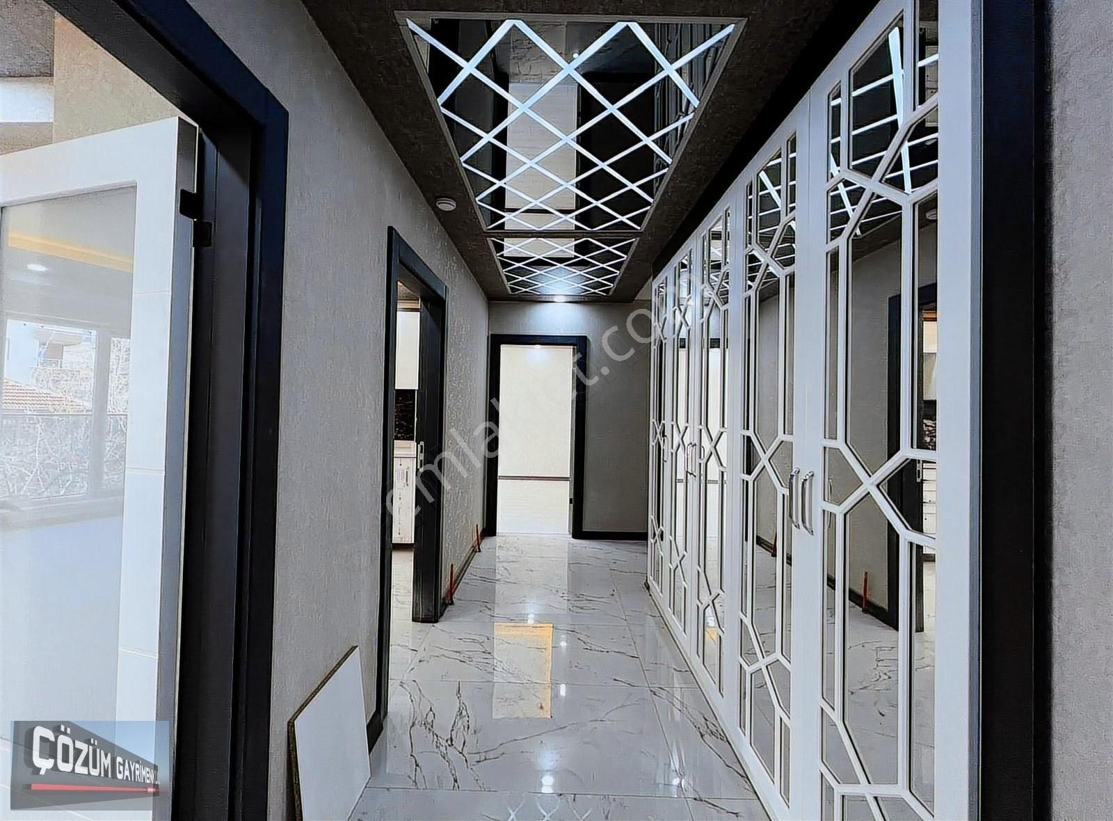 Fırsatlar Devam Ediyor 4+1 Çift Banyo Geniş Ve Ferah Sıfır Daire