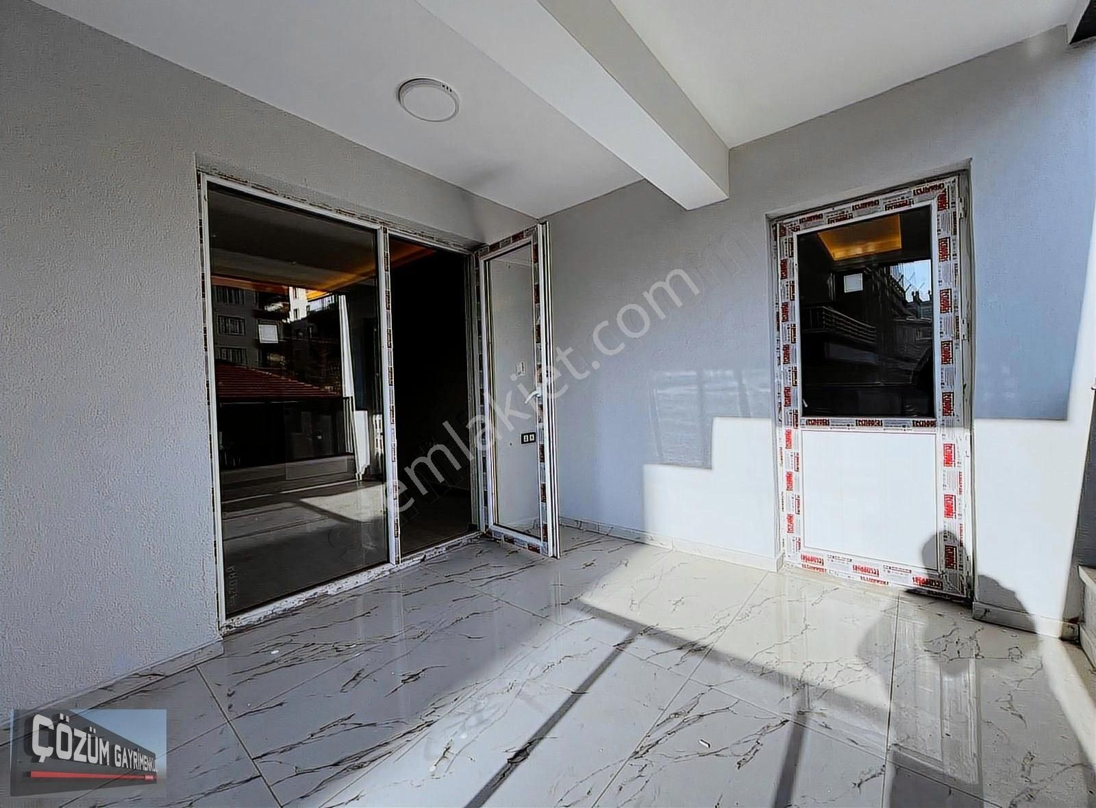 Fırsatlar Devam Ediyor 4+1 Çift Banyo Geniş Ve Ferah Sıfır Daire - Görsel 16