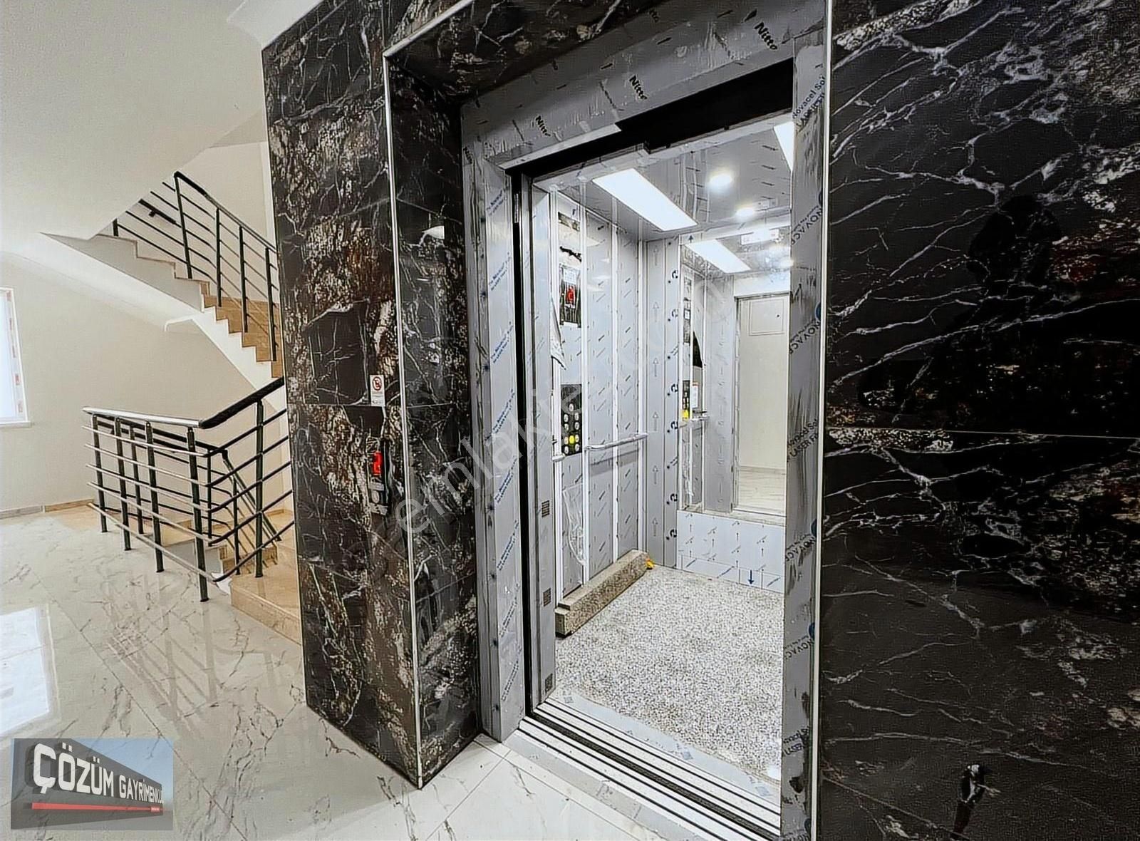 Fırsatlar Devam Ediyor 4+1 Çift Banyo Geniş Ve Ferah Sıfır Daire - Görsel 19