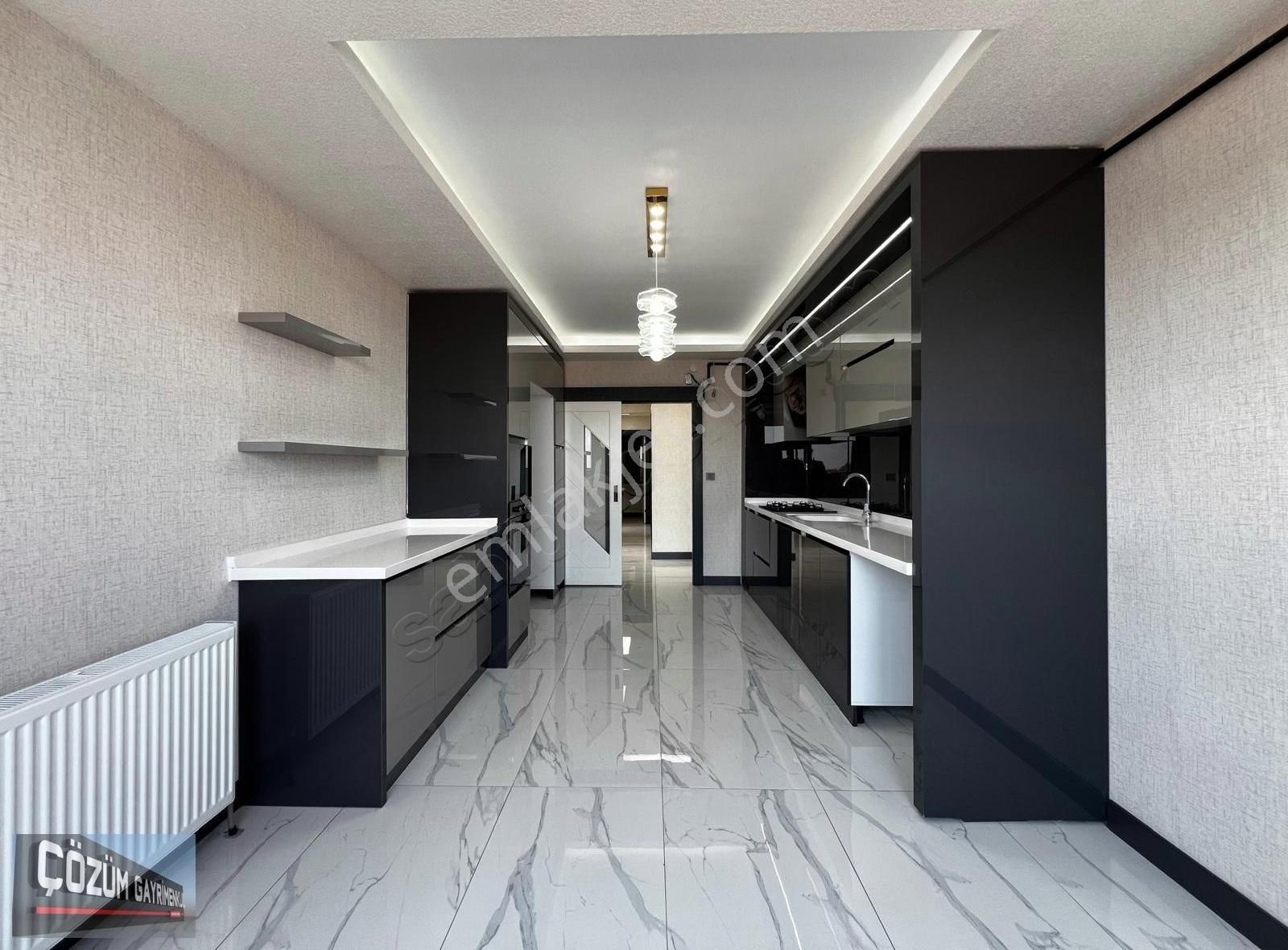 -çözüm'den Site İçinde 4+1 Full Yapılı Kilerli Teraslı İskanlı- - Görsel 10