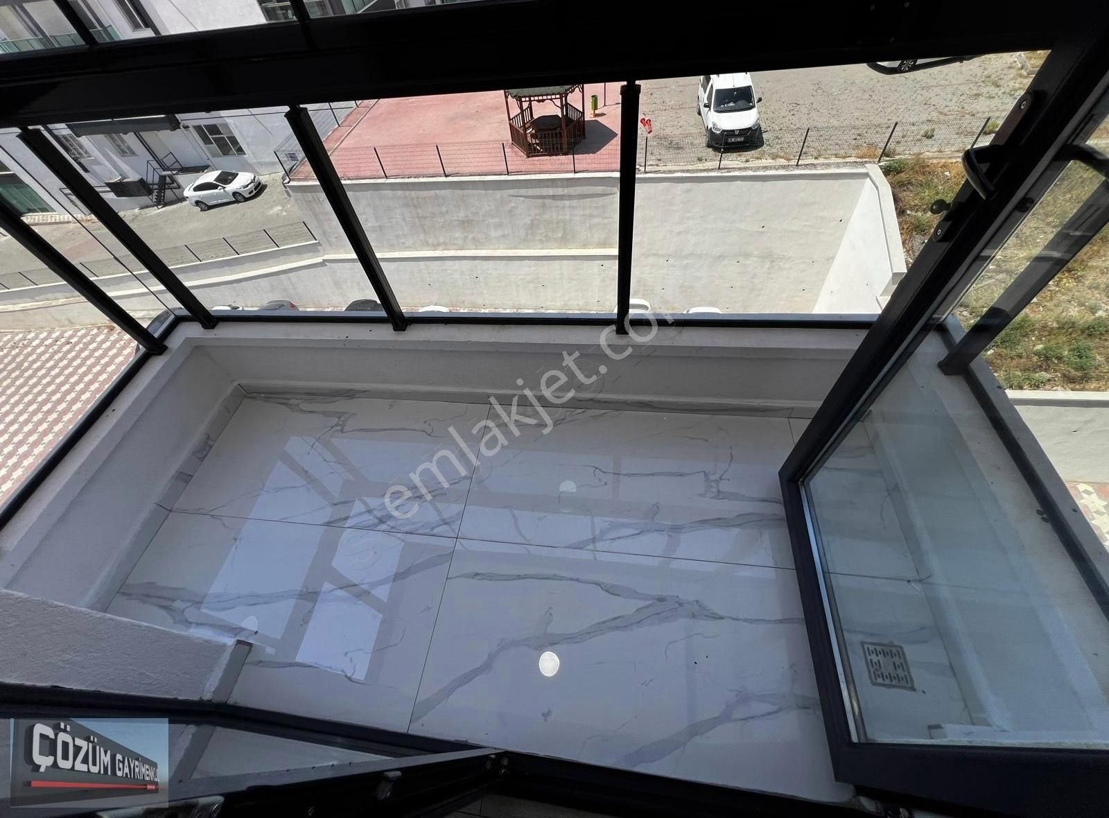 -çözüm'den Site İçinde 4+1 Full Yapılı Kilerli Teraslı İskanlı- - Görsel 2