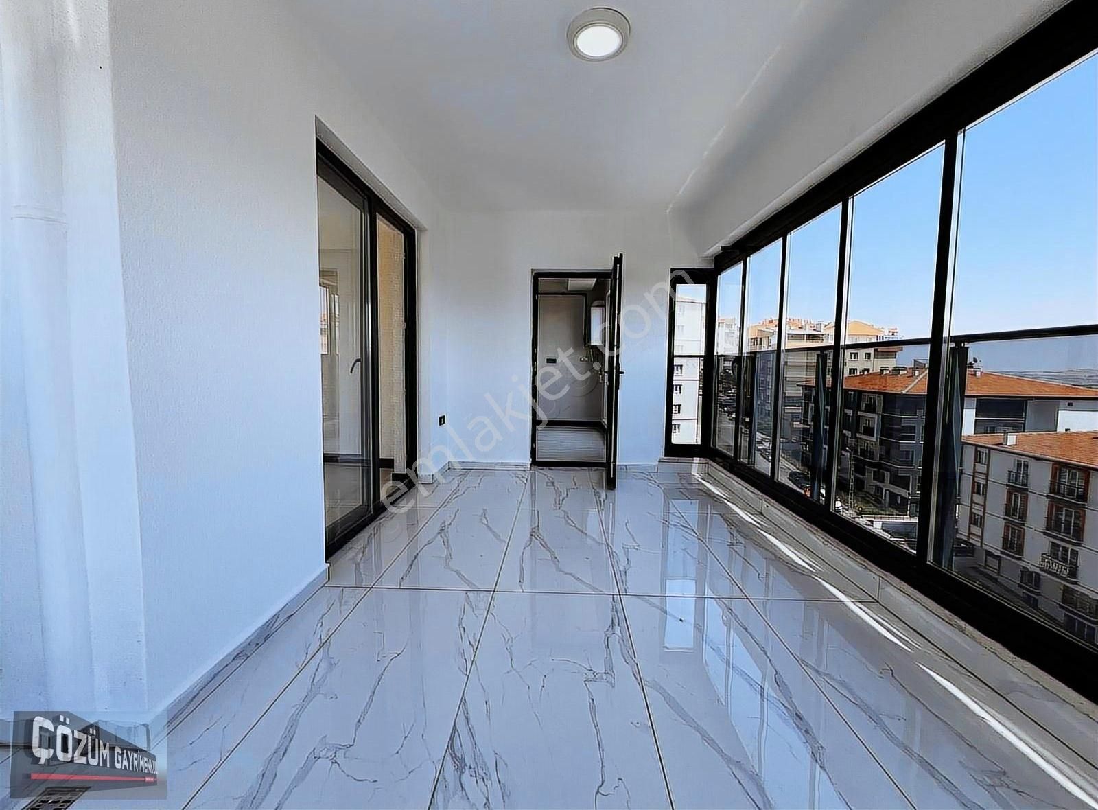 -çözüm'den Site İçinde 4+1 Full Yapılı Kilerli Teraslı İskanlı- - Görsel 17