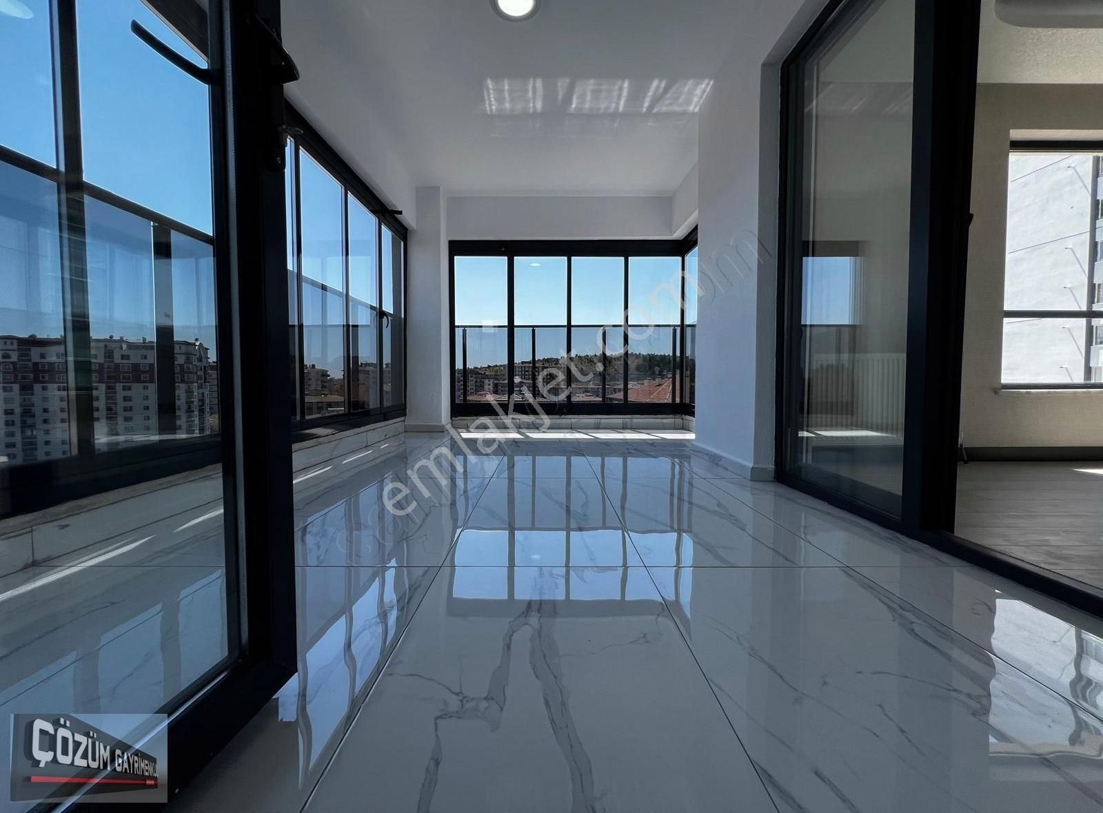 -çözüm'den Site İçinde 4+1 Full Yapılı Kilerli Teraslı İskanlı- - Görsel 18