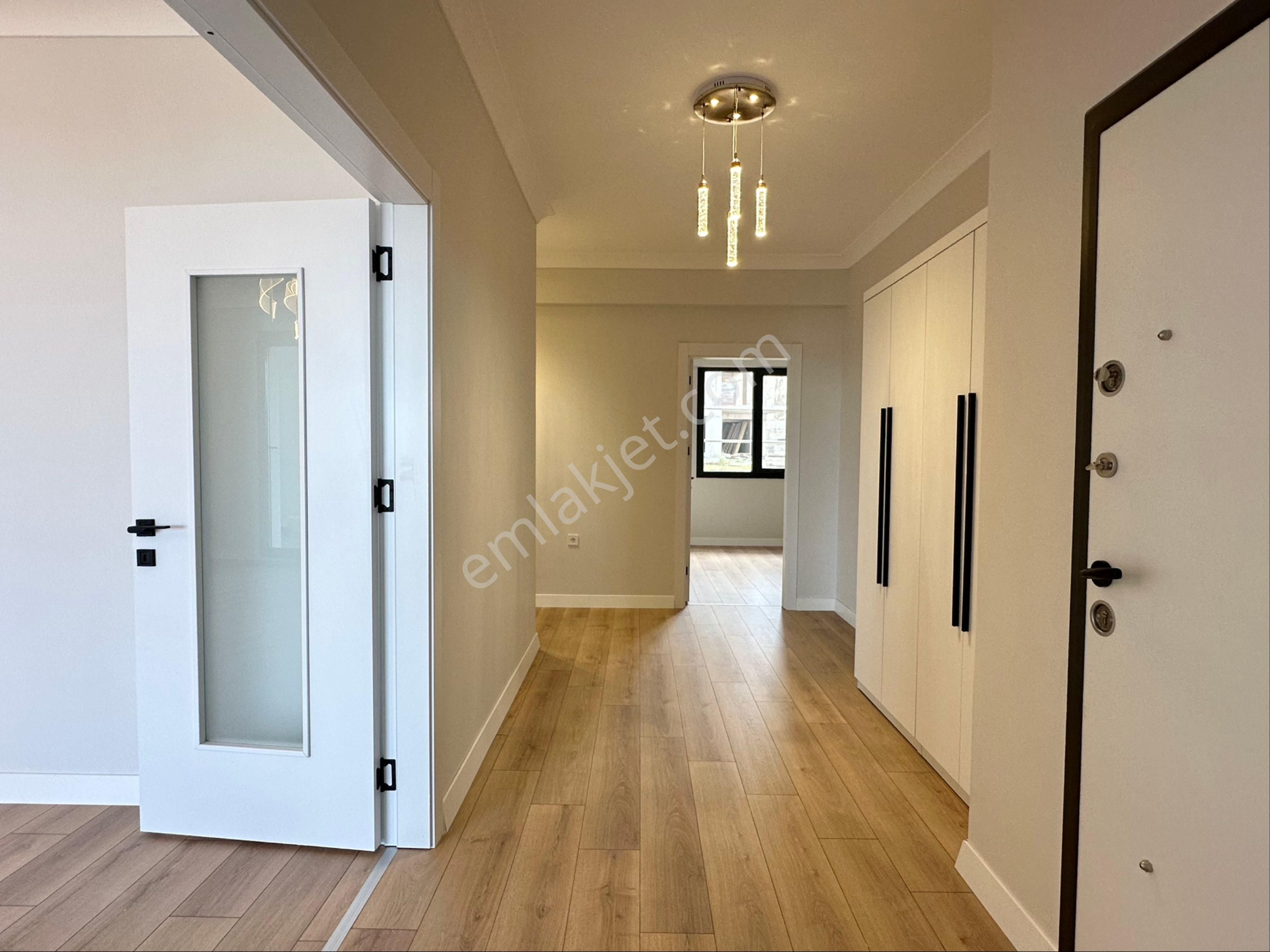 Konaklar Panorama 1 Sitesinde Ön Blokta Oturuma Hazır Satılık 3+1