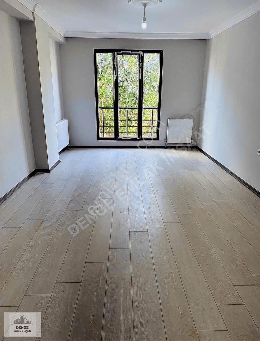 Malkoçoğlu Caddesine Yakın 90m2 2+1 Daire