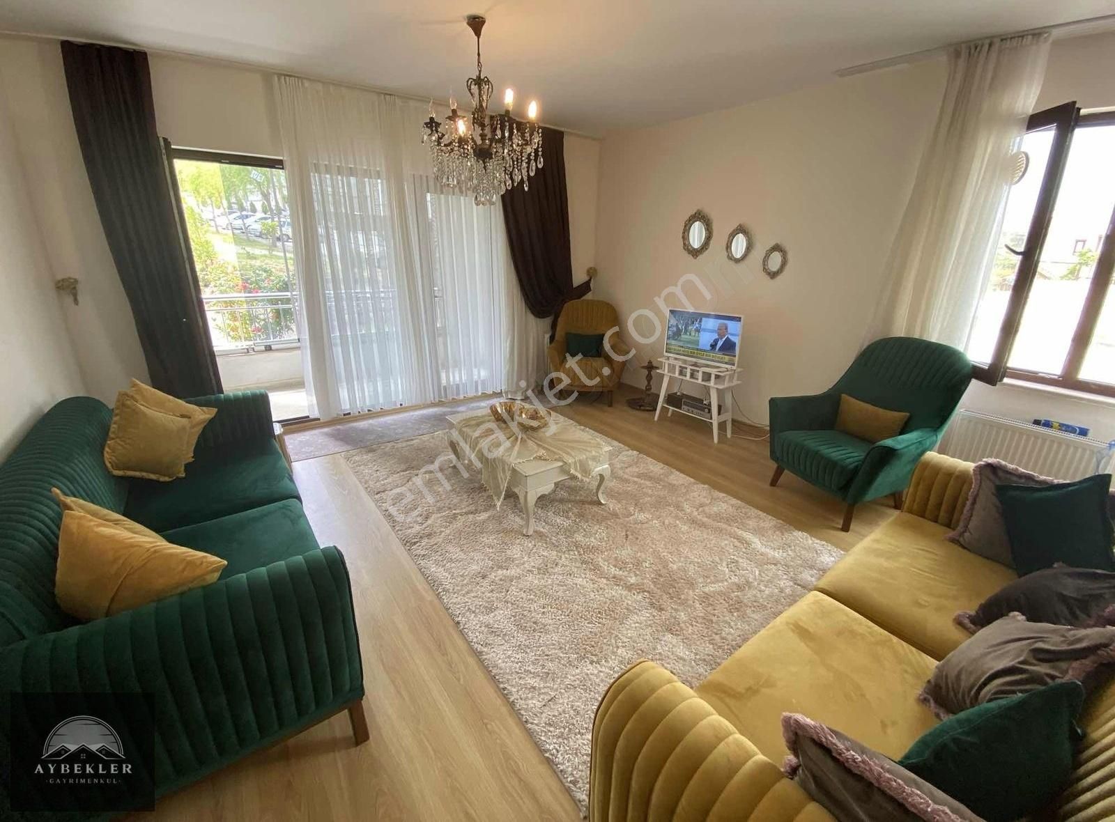 Kocaali Caferiye Toki'de 2+1 Full Eşyalı Kiralık