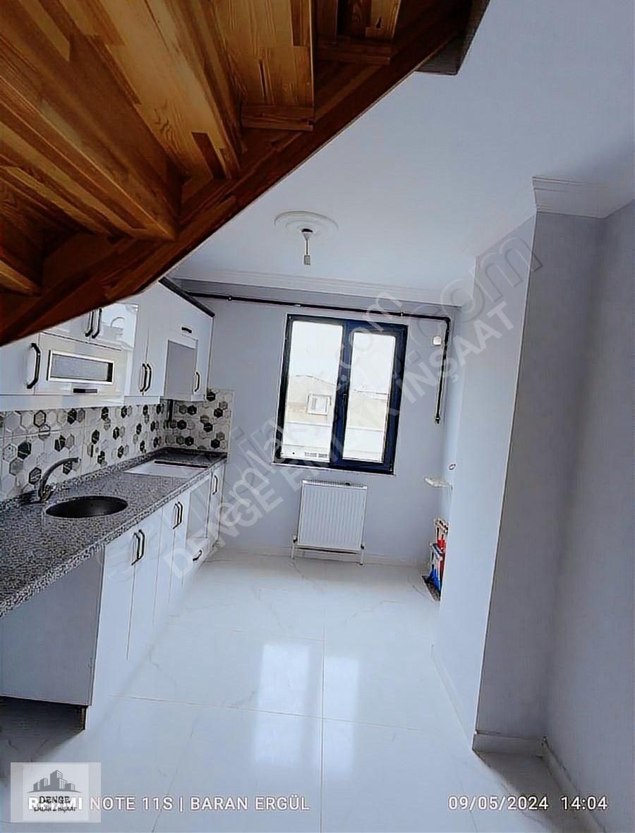 Sancaktepe Yenidoğan Merve Mah. 3+1 Üst Dublex - Görsel 2