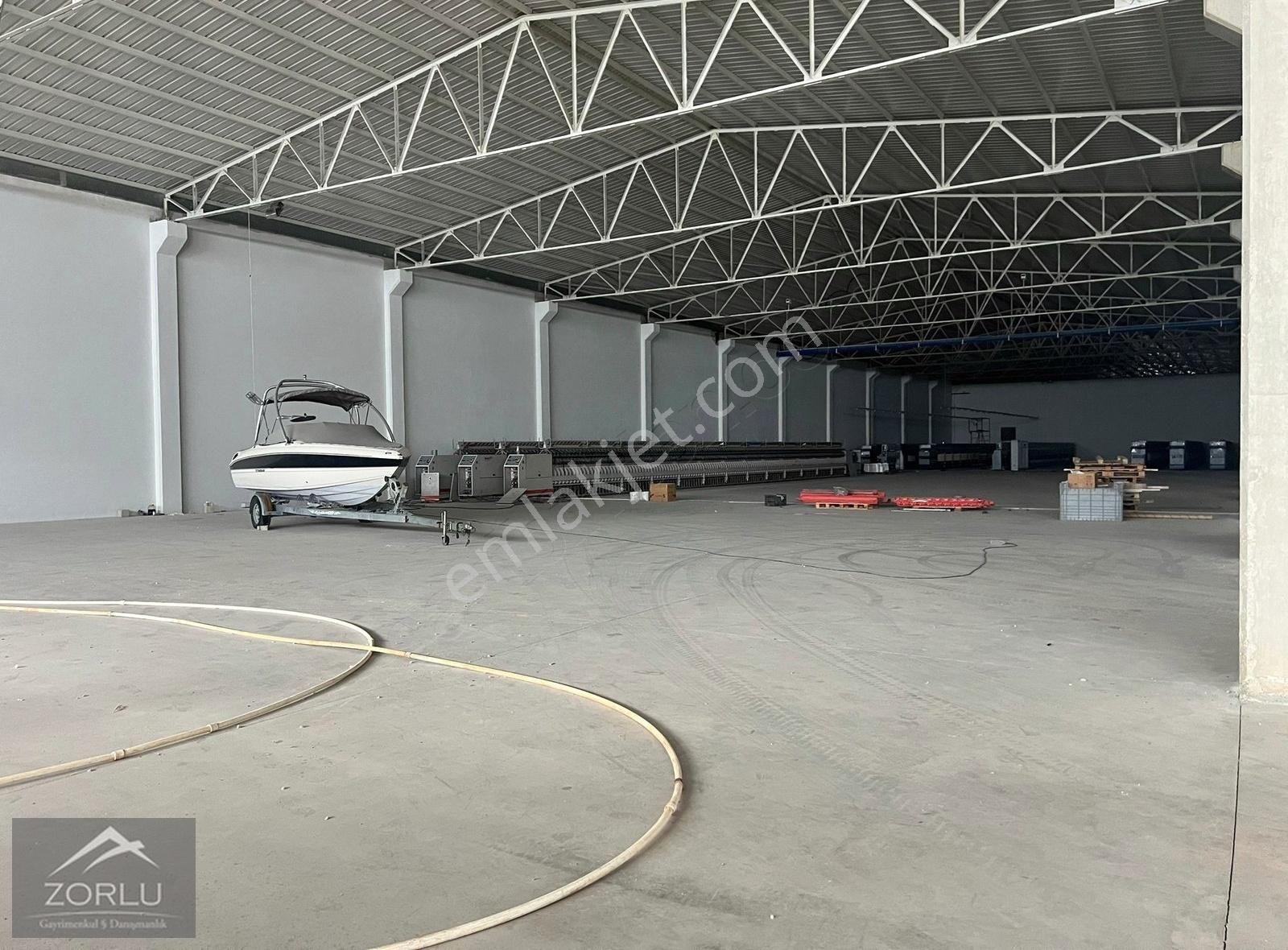 Zorlu Gayrimenkul'den Organize'de 5000m2 Aylık Kiralık Depo - Görsel 6