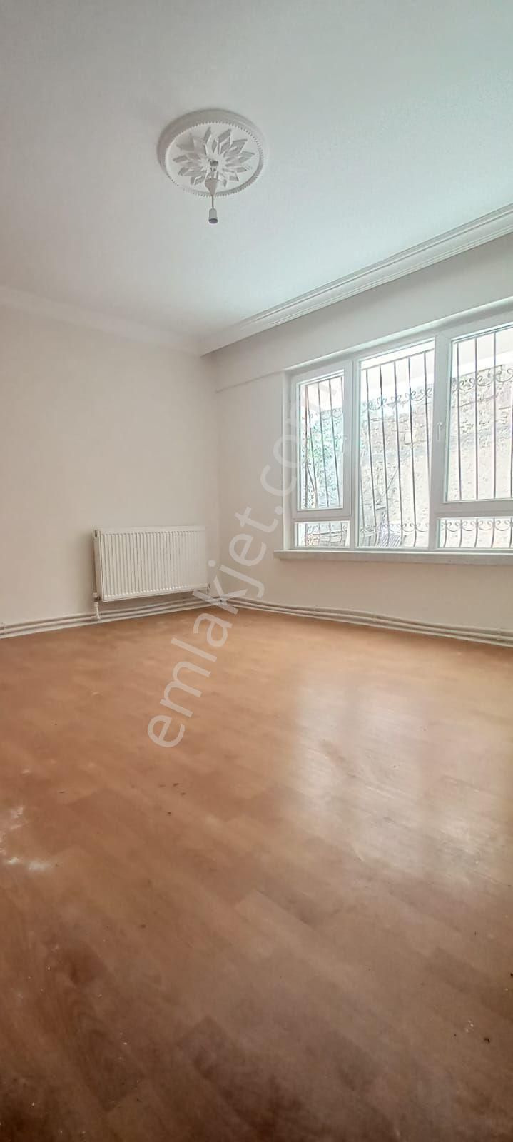 Gültepe Mahallesi 2+1 Yüksek Giriş Satılık Daire