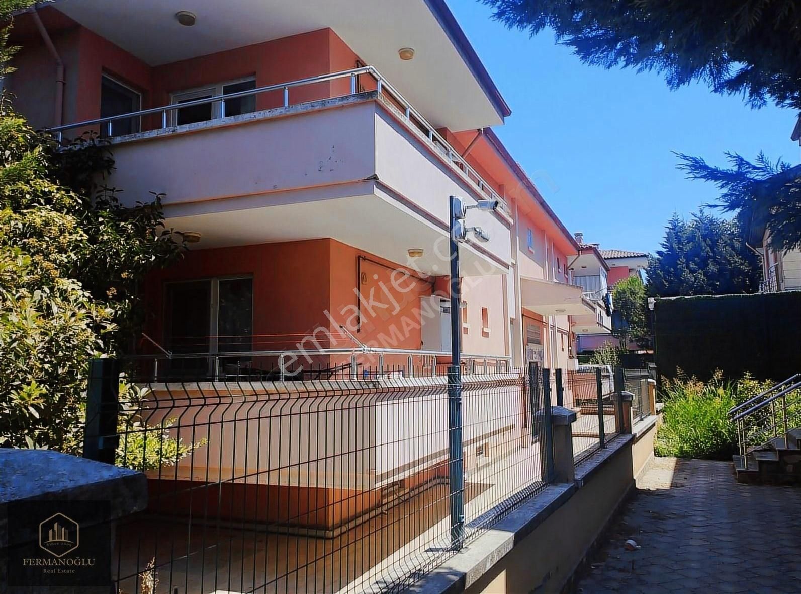 Kadıköy Özden Mahallesin'de Satılık 3+1 150 M2 Daire - Görsel 3