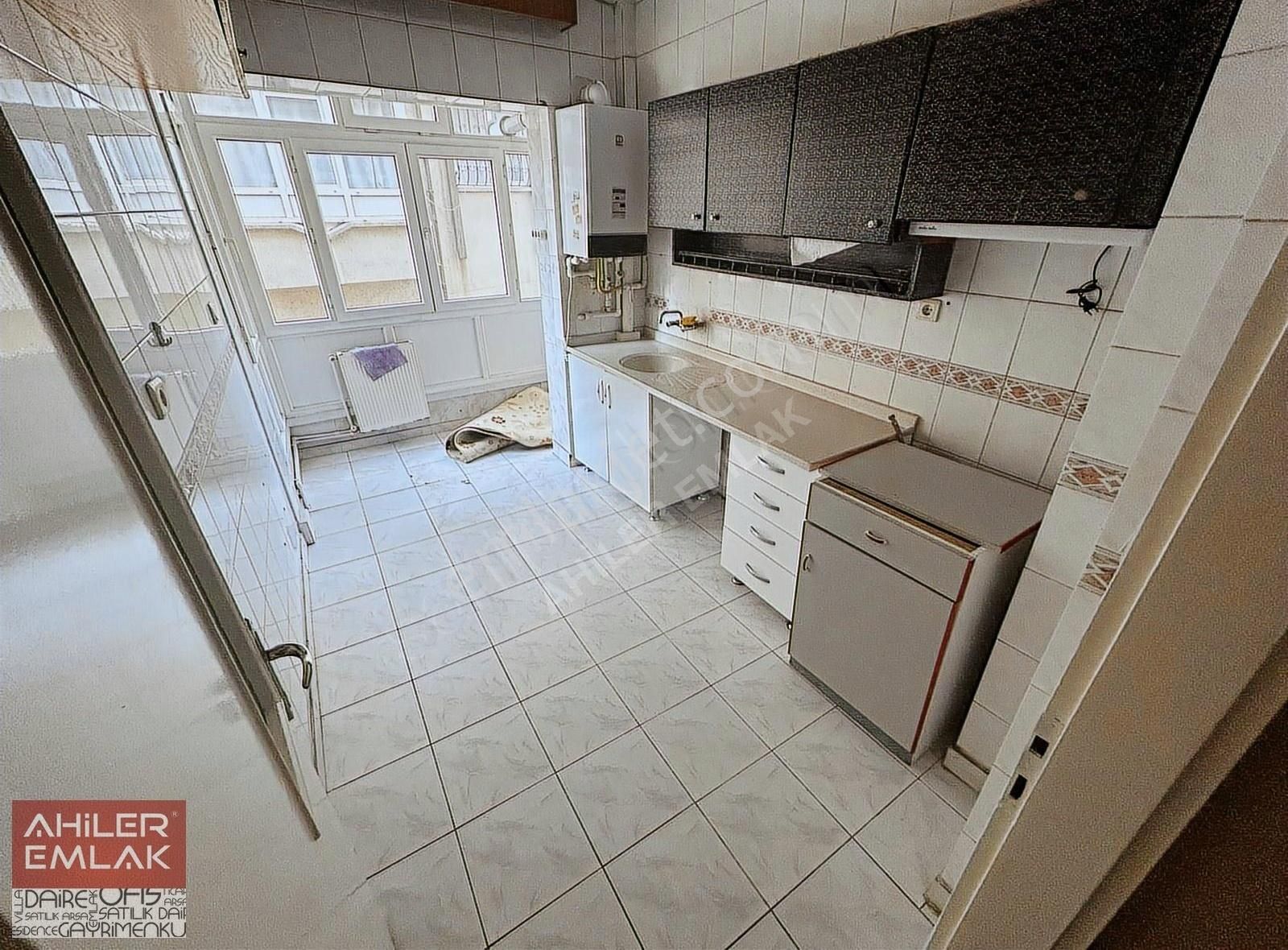 Etlik Caddesi Üzerinde 120m2 3 Oda 1 Salon Kiralık Daire