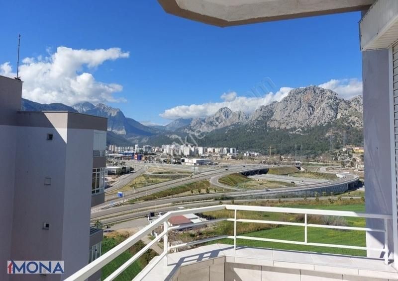 Konyaaltı Lıman'da Dağ Denız Manzaralı 3+1 Satılık 140m2 Daıre - Görsel 4