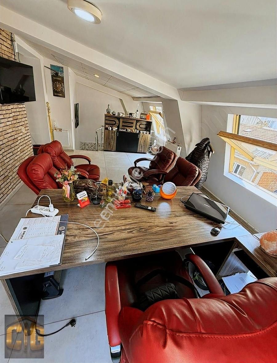 H-220 Cumhuriye Mahallesi Devren Dubleks Kiralık 2+1 Ofis - Görsel 21