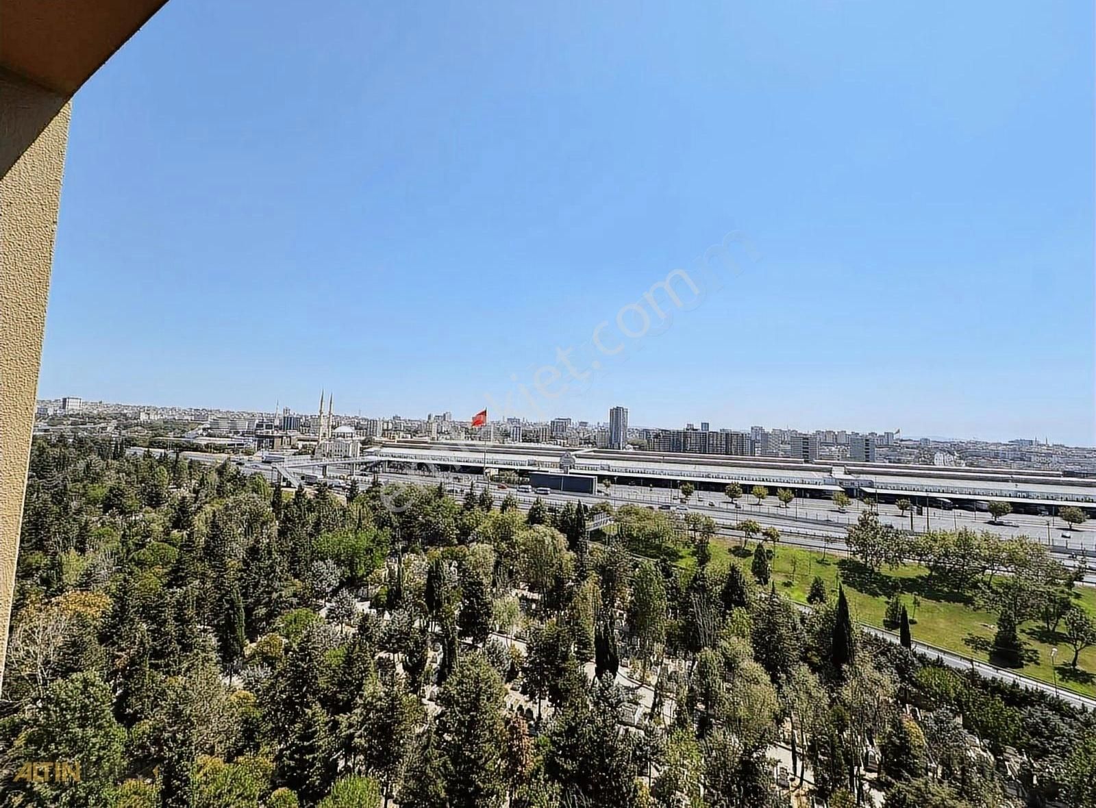 Kemerpark Evleri Boş Satılık 3+1 Daire