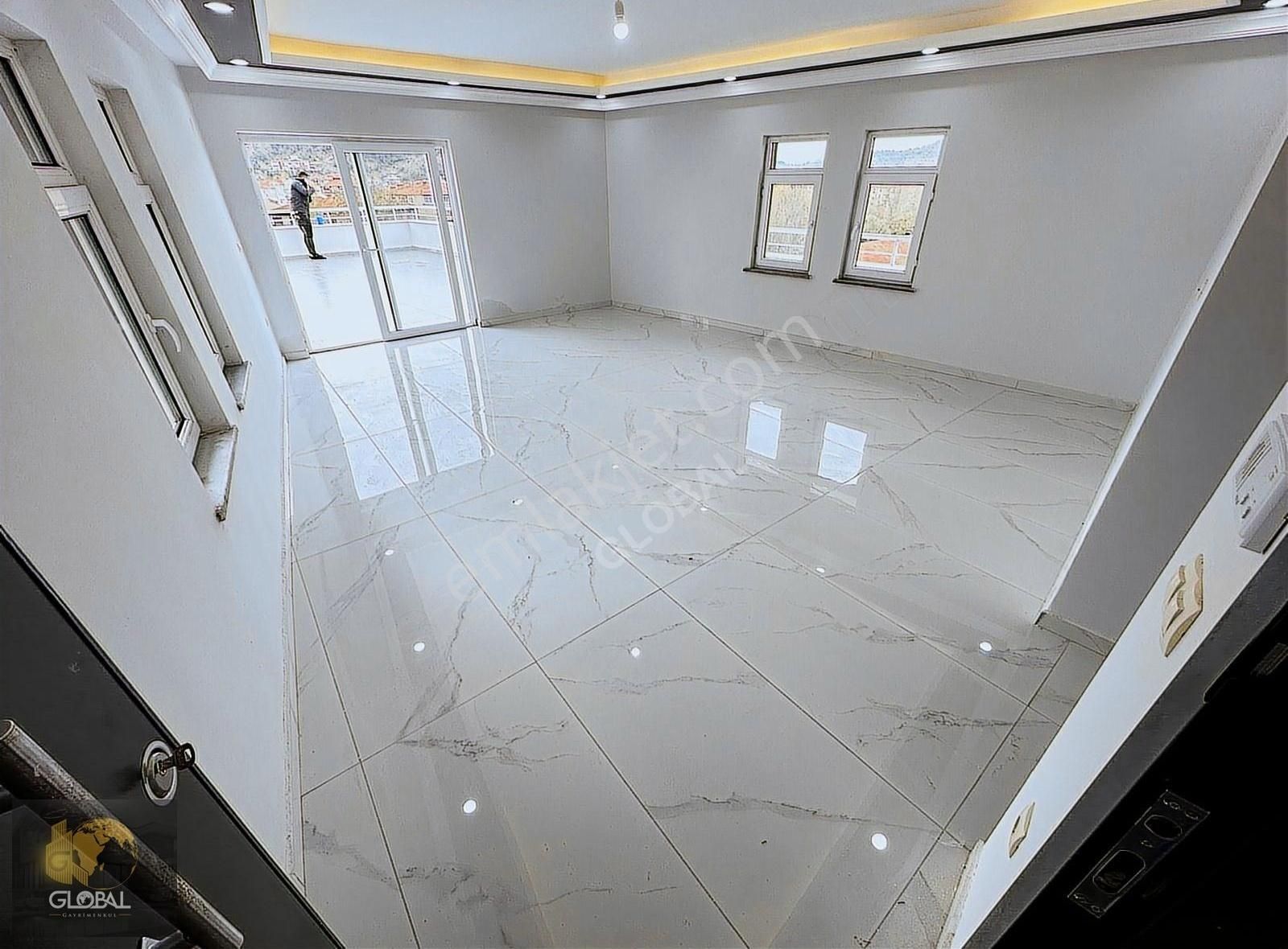 Global'den Şehir Merkezinde Teraslı Kiralık Lüx 2+1 Daire