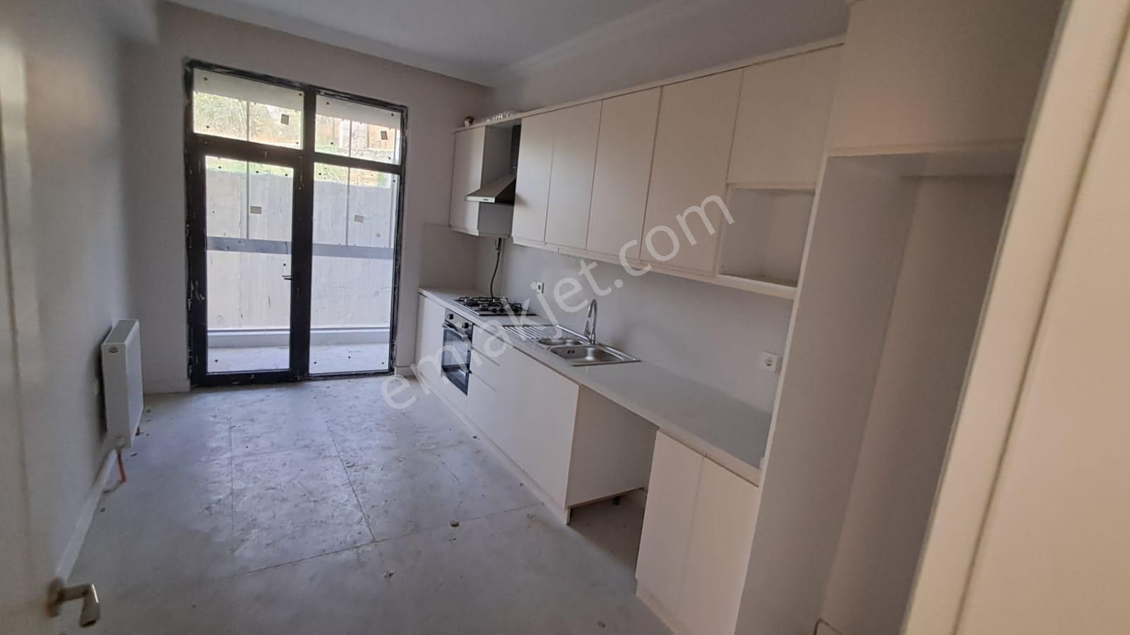 Ekşioğlu 'dan Tekirdağ Süleymanpaşa Atatürk Mahallesinde 3+1 Kiralık Daire