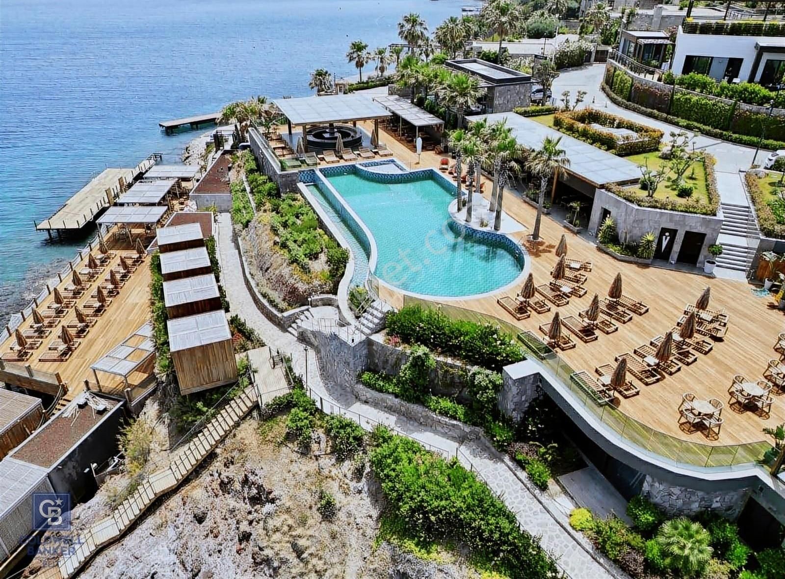 Bodrum Yalıkavak'ta Satılık Denize Sıfır Plajlı Villalar - Görsel 21