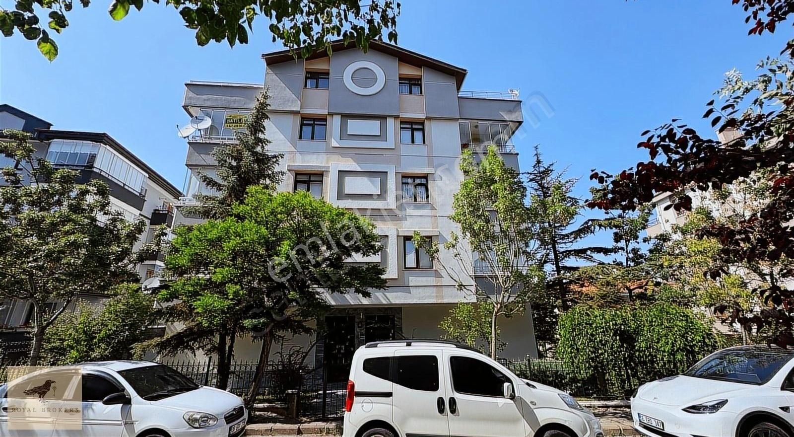 Satılık, Hilal'de, Nefis Manzaralı Dubleks, 5+1, Asansörlü, Boş