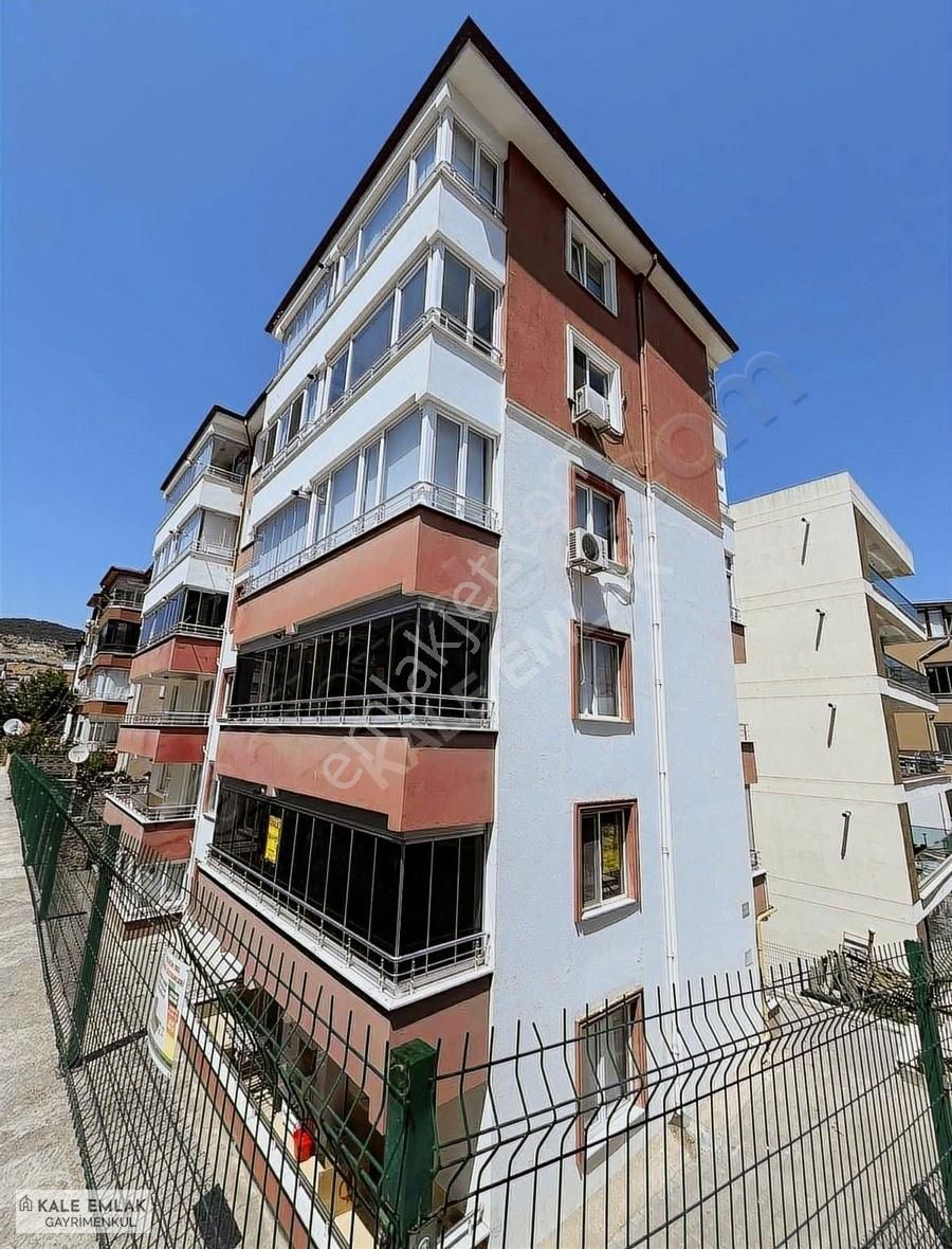 Kale Emlak'tan Akbilek Mh Kiralık 2+1 Daire