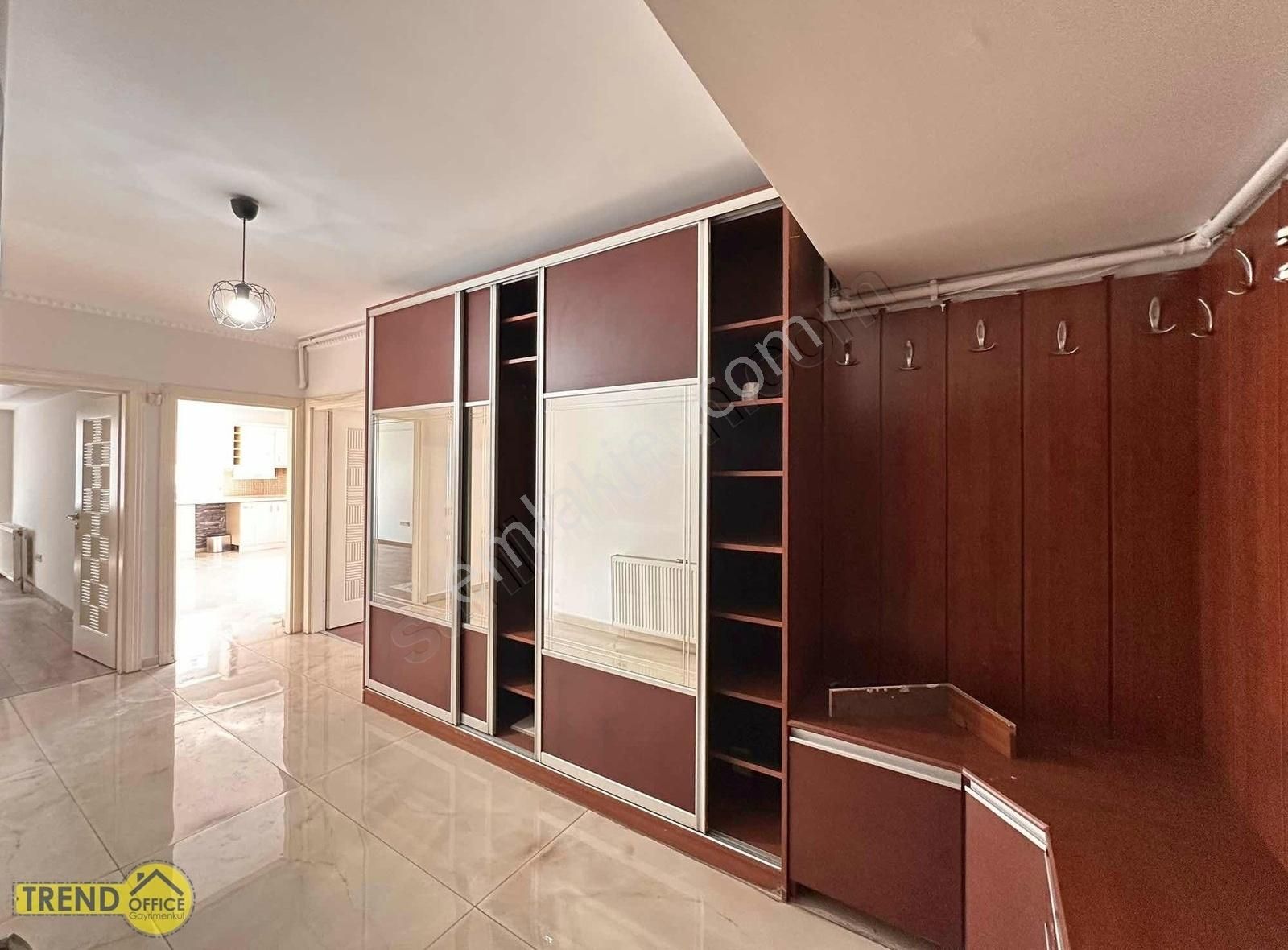 İzmir Yolu Üzeri Geniş 4+1 Satılık Ofis - Görsel 12