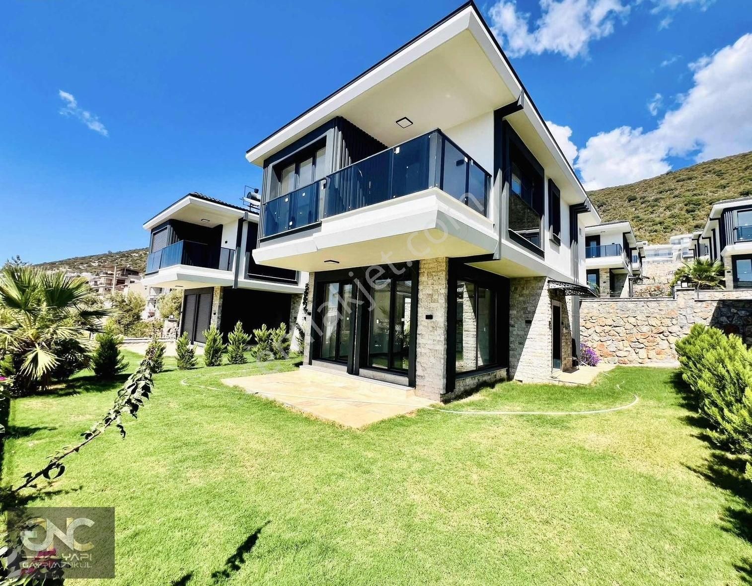 Köşebaşı Müstakil Deniz Manzaralı Sıfır Yapı Villa - Görsel 10