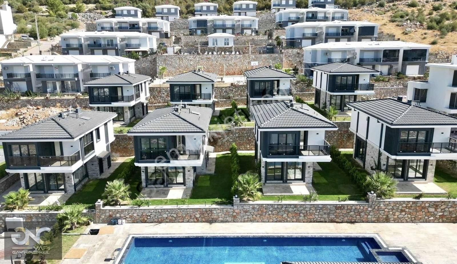 Köşebaşı Müstakil Deniz Manzaralı Sıfır Yapı Villa - Görsel 12