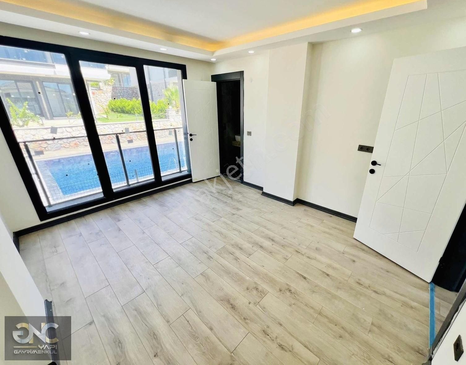 Köşebaşı Müstakil Deniz Manzaralı Sıfır Yapı Villa - Görsel 18