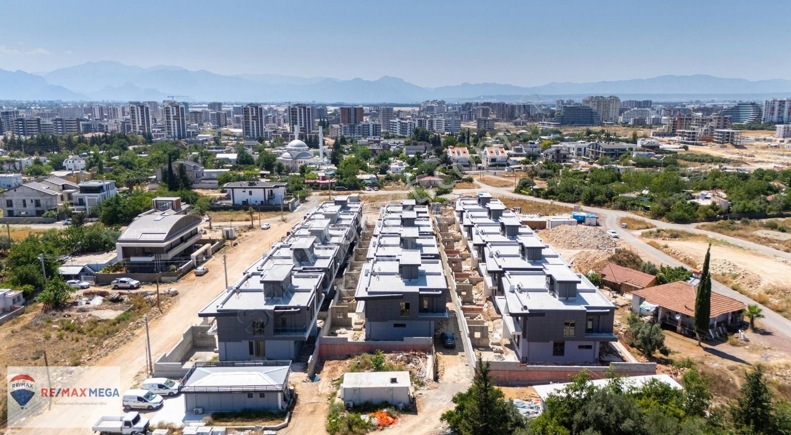 Antalya Ermenek'te Neox Villalarında Satılık Lüks Villa