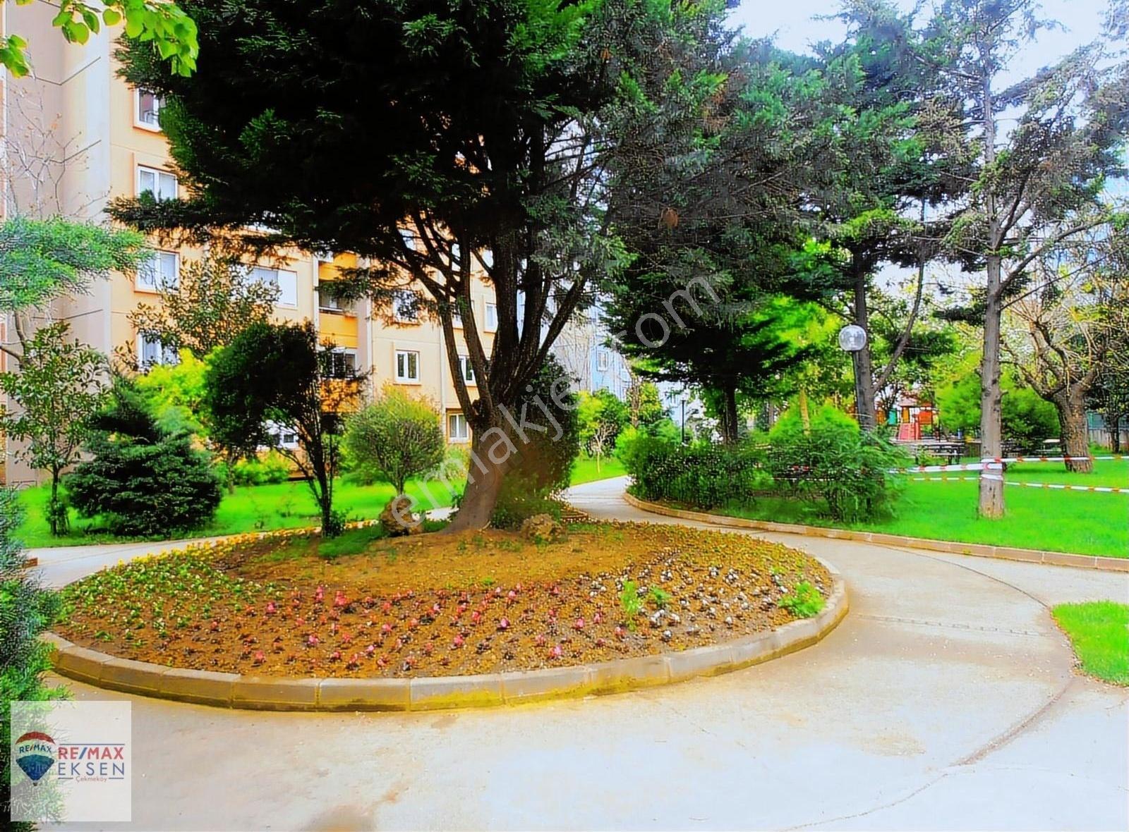 Eston Çamlıevler Ataşehir 9 Katta 3+1 Site Dairesi