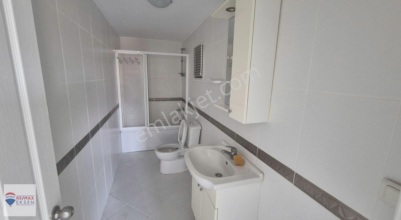 Çekmeköy Altınkoza Evleri Satılık 6+2 300 M2 Dubleks Daire - Görsel 2