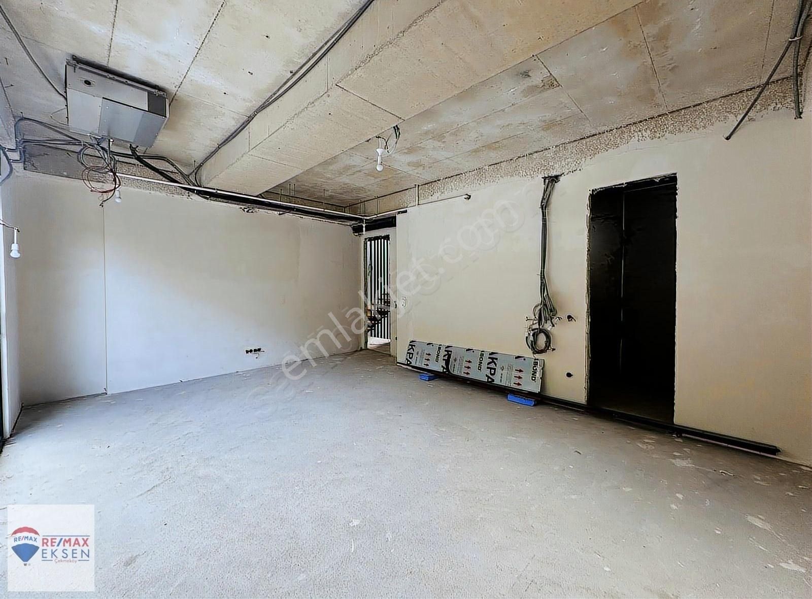 Çekmeköy Ömerlide Doğanın İçinde Satılık Lüks Villa 8+1 - Görsel 5