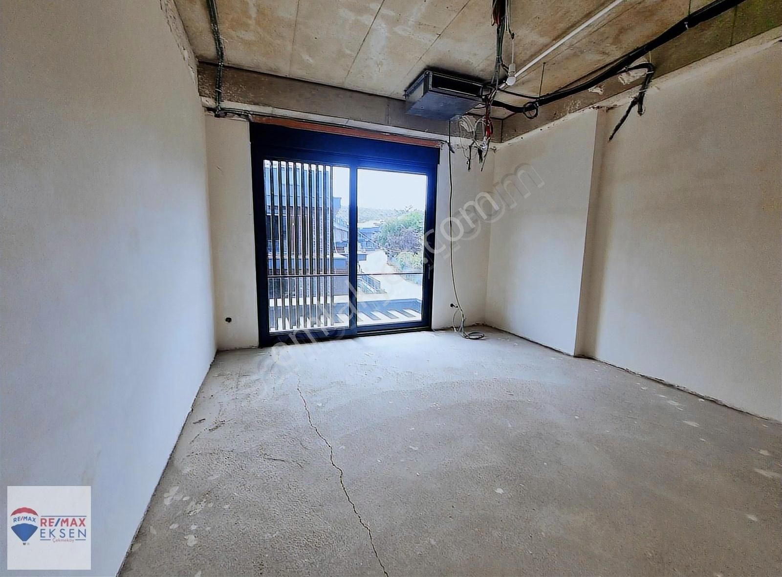 Çekmeköy Ömerlide Doğanın İçinde Satılık Lüks Villa 8+1 - Görsel 17