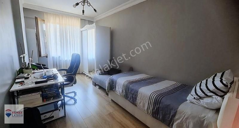 Maltepe Altıntepe'de Marmaraya Yakın Satılık 3+1 Arakat Daire - Görsel 6