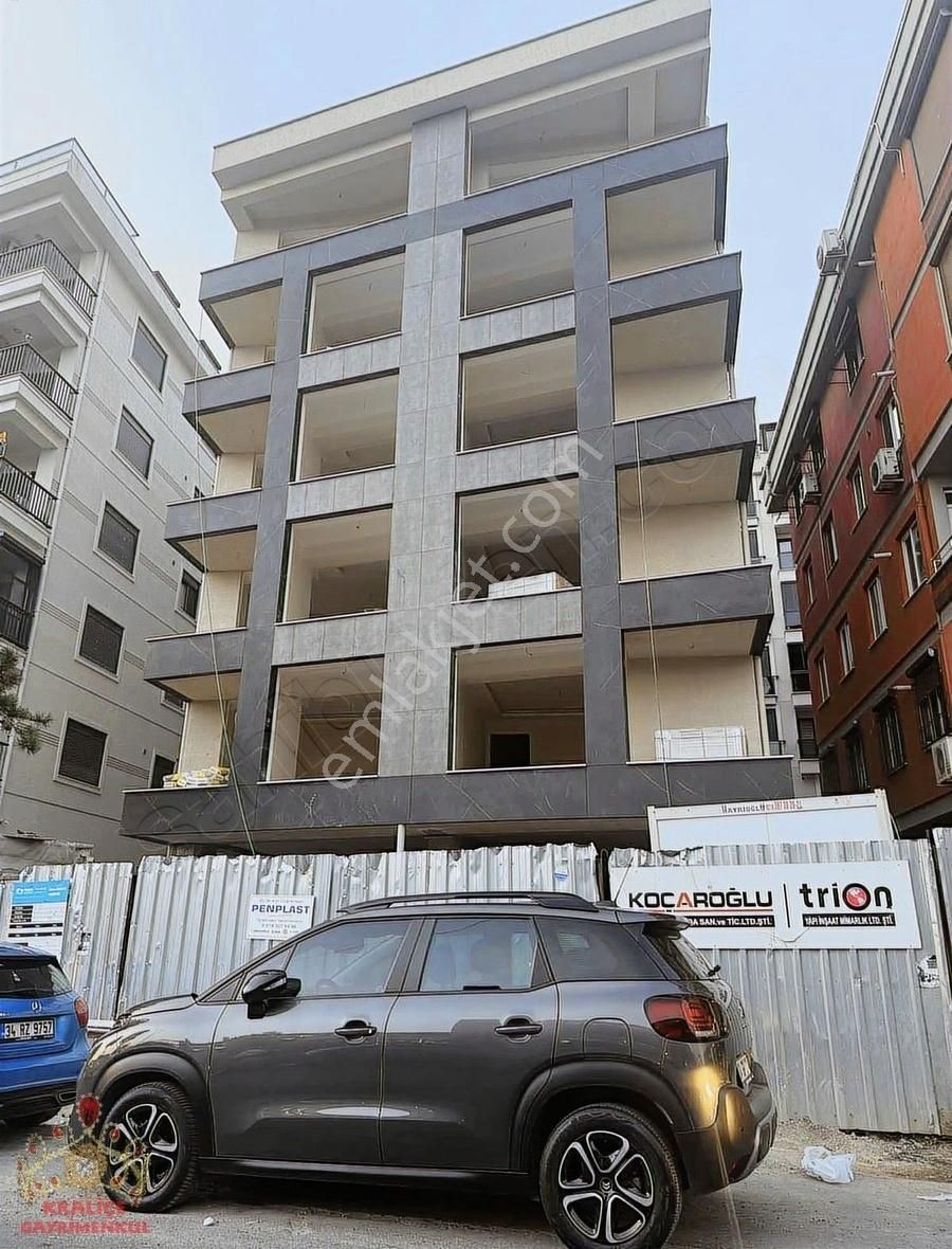 Pendik De Deniz Manzaralı Satılık Dubleks Daire