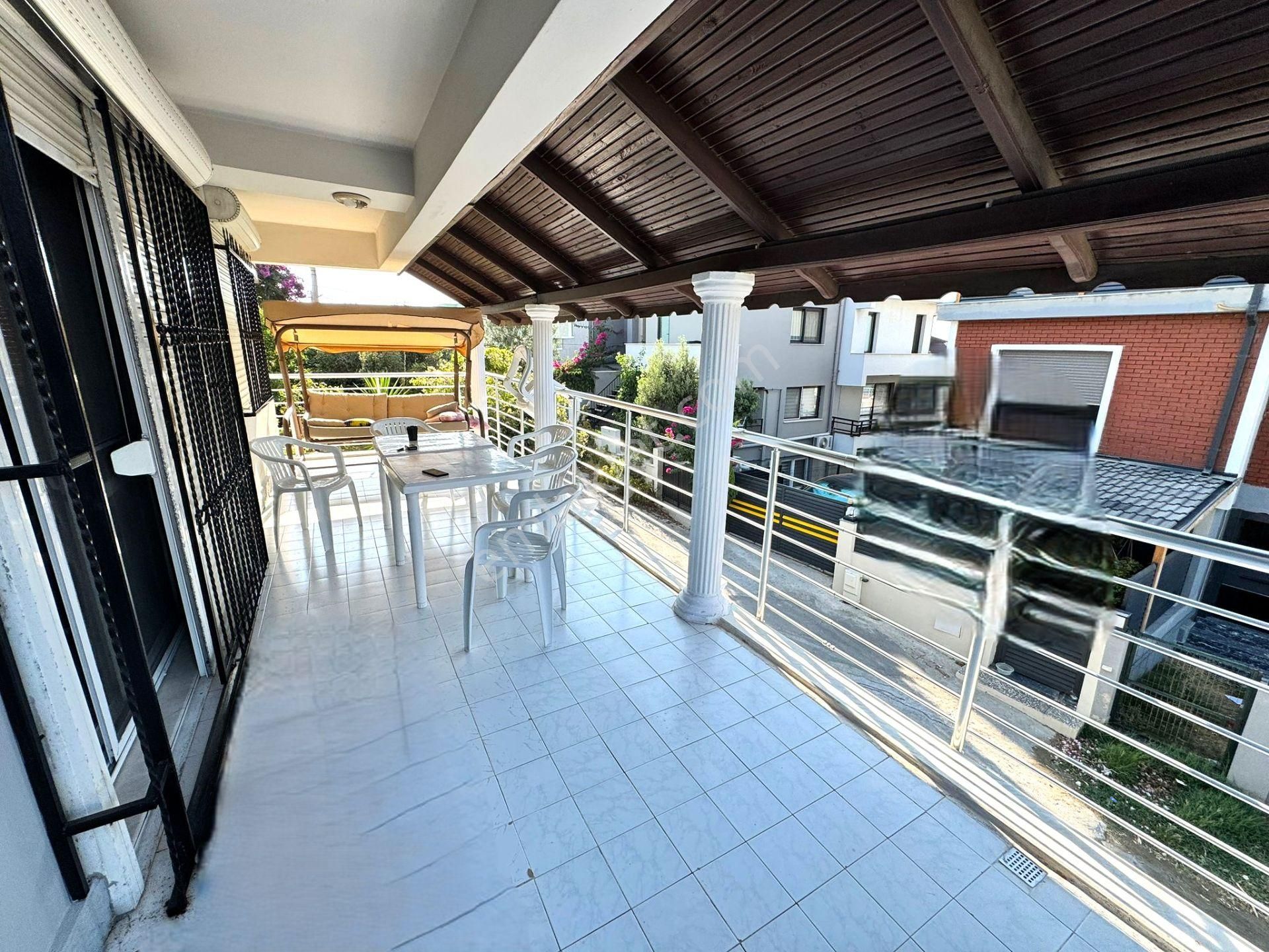 Urla Kalabak Denize 150 Metre Satılık 4+1 Tribleks Villa - Görsel 14