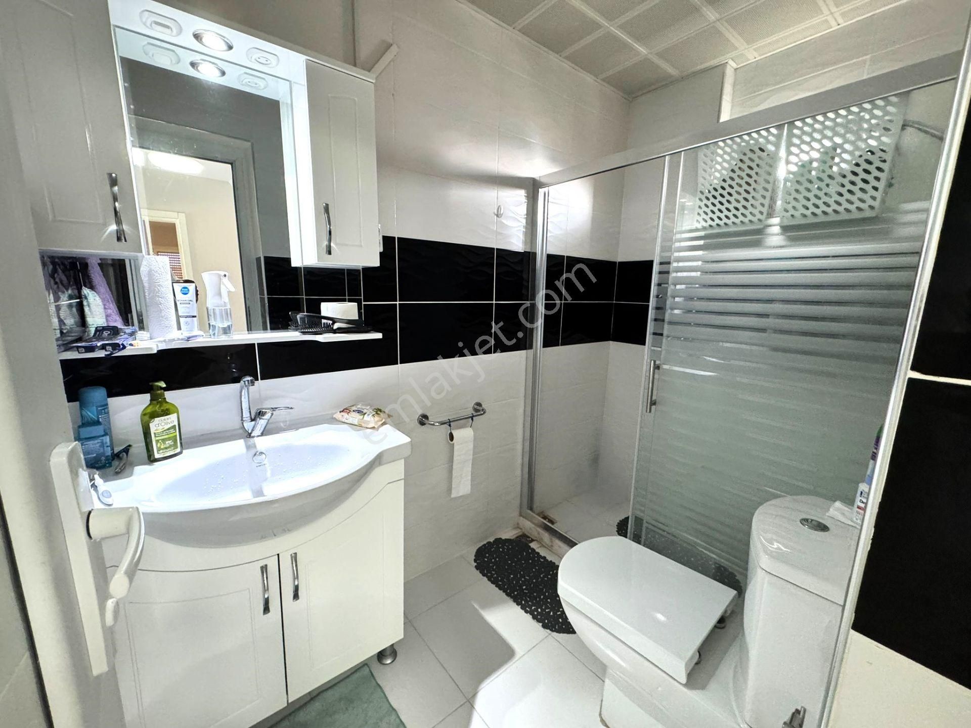 Urla Kalabak Denize 150 Metre Satılık 4+1 Tribleks Villa - Görsel 24