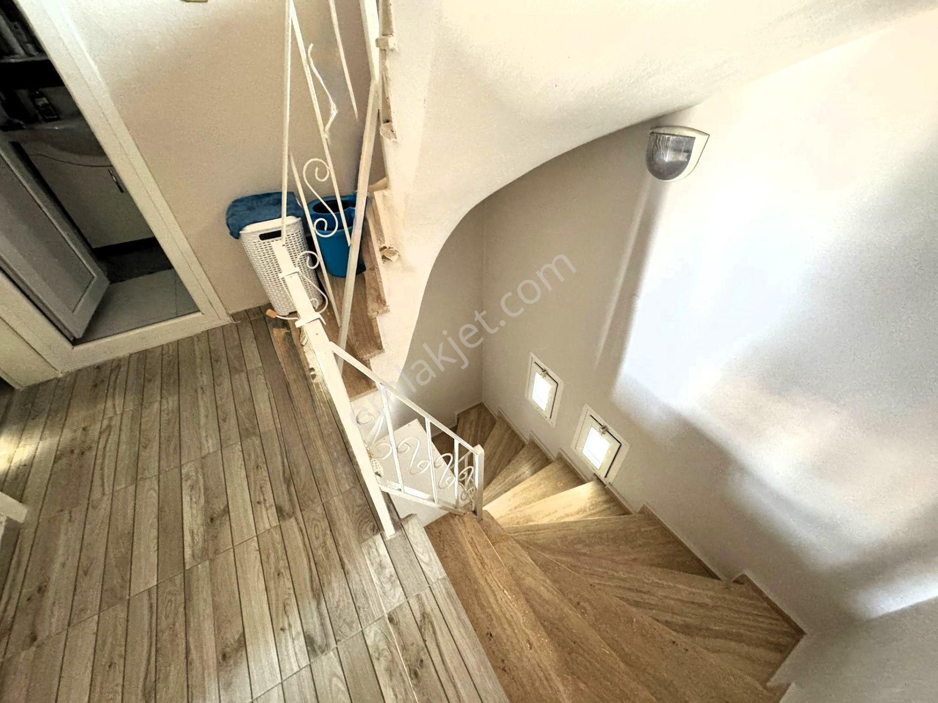 Urla Kalabak Denize 150 Metre Satılık 4+1 Tribleks Villa - Görsel 26