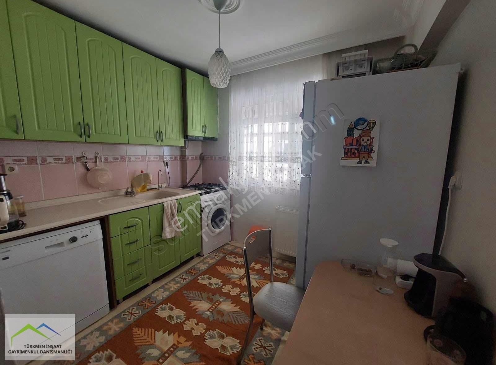 Türkmen Emlaktan 2+1 Ara Kat Tuvalet Banyosu Ayrı Satılık Daire