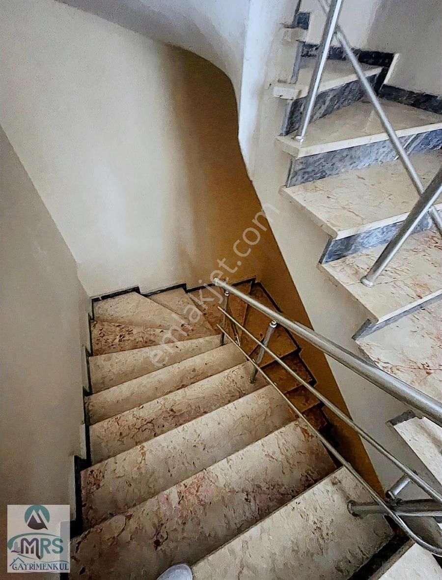 Mrs'den Ali Güral Lisesi Civarı Uygun Fiyat Satılık 2+0 Daire