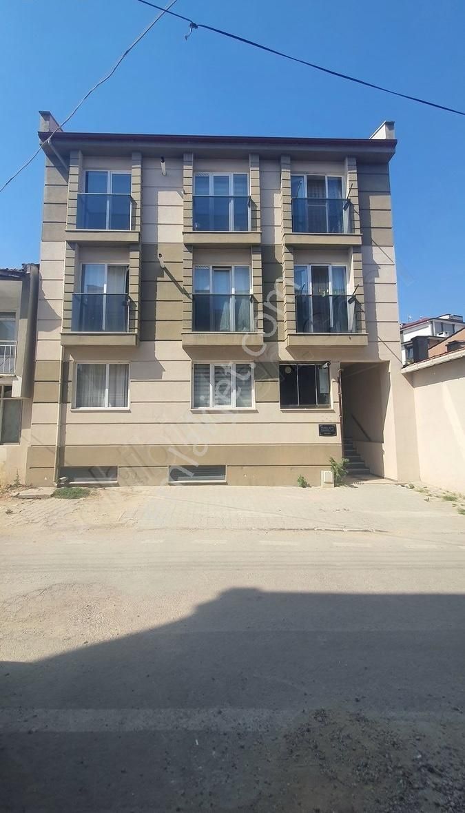 Edirne Şükrüpaşa Mah. Eşyalı Satılık 2+0 Fırsat Daire