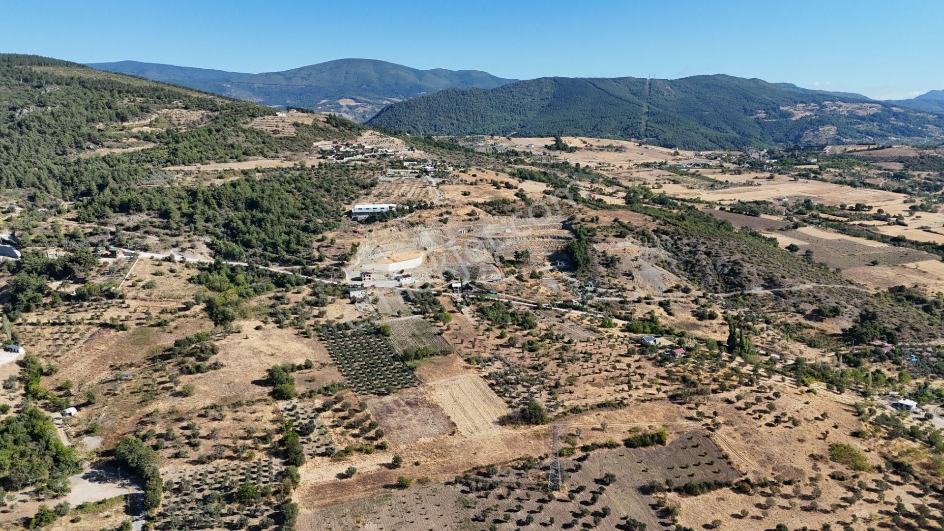 Remax Hür'den Pamukova Bayırakçaşehir'de Satılık 21.647 M2 Arazi - Görsel 36