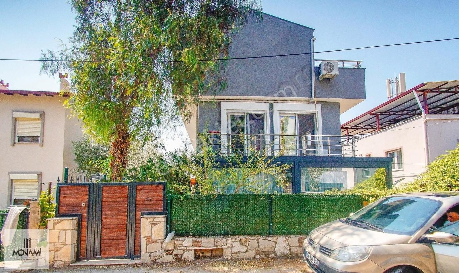Sahile Yakın Deniz Manzaralı 4+1 238m2 Villa Cepheler Doğa Deniz - Görsel 13