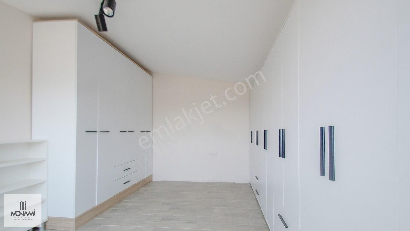 Sahile Yakın Deniz Manzaralı 4+1 238m2 Villa Cepheler Doğa Deniz - Görsel 19