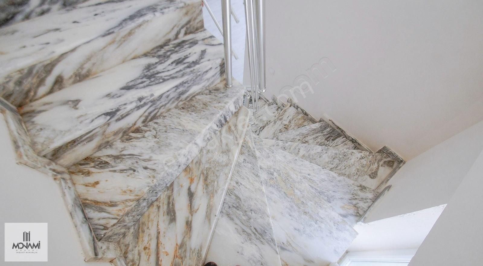 Sahile Yakın Deniz Manzaralı 4+1 238m2 Villa Cepheler Doğa Deniz - Görsel 27