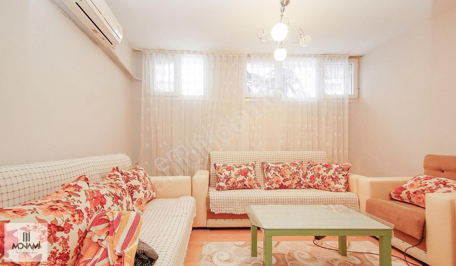 Sahile 2 Sokak Yatırım İçin Kot 1 Daire Kiracılı Eşyalı 2+1 85m2
