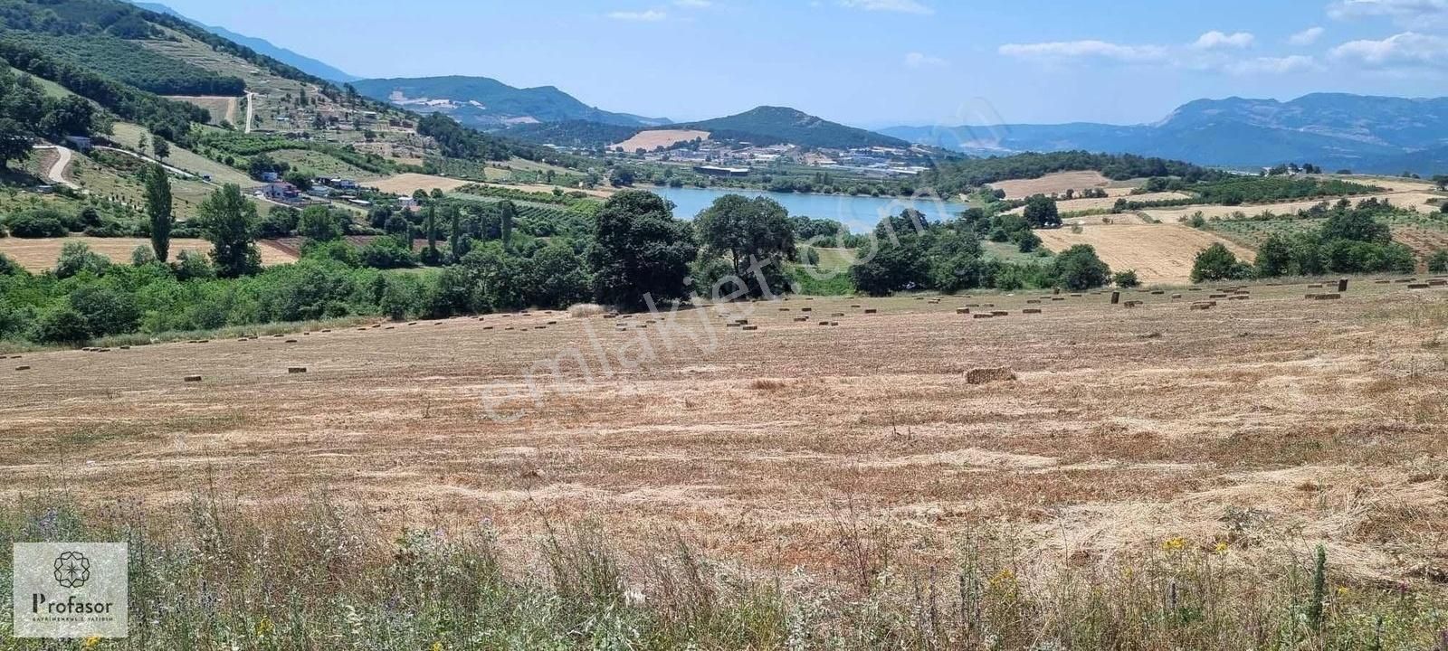 Ptofasor *dan Erdoğanköy De Satılık 2038m2 Tarla