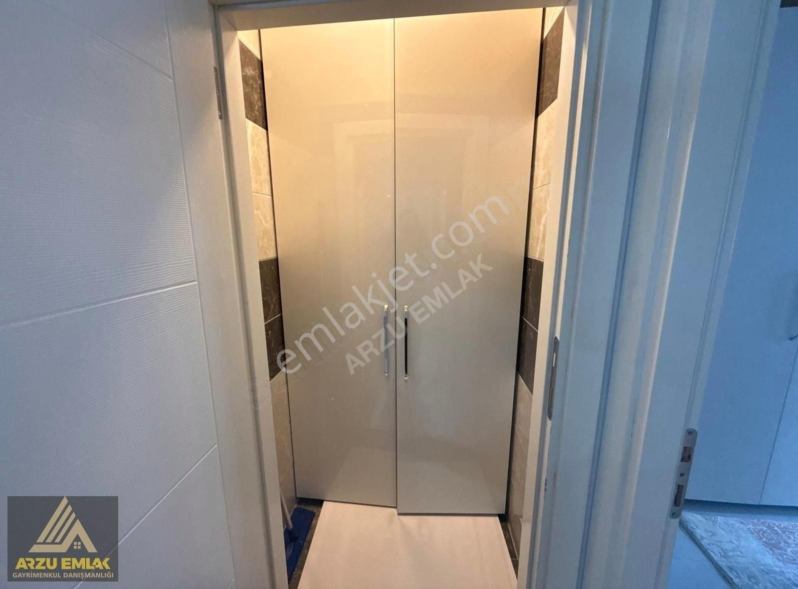 Arzu Emlaktan 75.yıl Mah Satılık Cadde Üzeri 8 Yaşında 2+1 Daire - Görsel 18