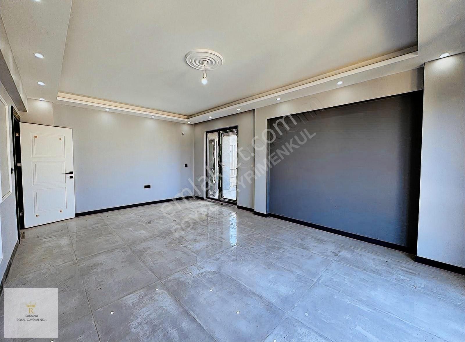 Erenler'de Asansörlü Özel Teraslı Ve Bahçeli Lüks 3+1 Daireler - Görsel 4