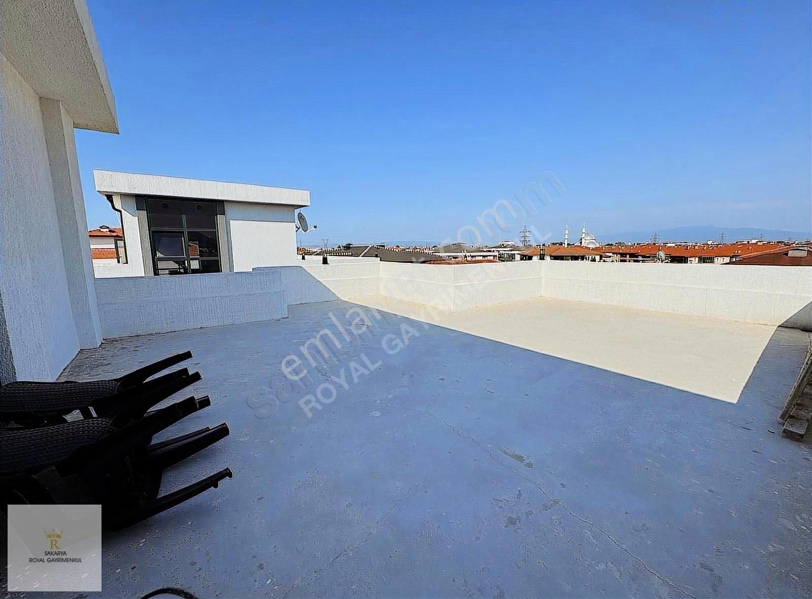 Erenler'de Asansörlü Özel Teraslı Ve Bahçeli Lüks 3+1 Daireler - Görsel 15