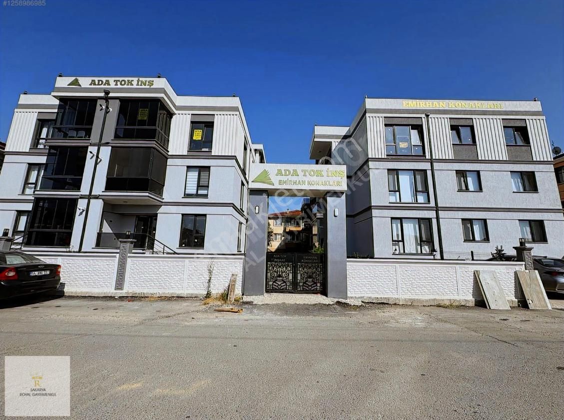 Erenler'de Asansörlü Özel Teraslı Ve Bahçeli Lüks 3+1 Daireler